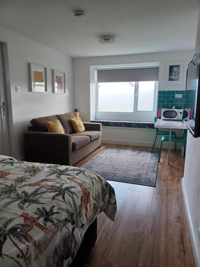 Stylish Studio Bungalow, Close To Cardiff Centre 外观 照片